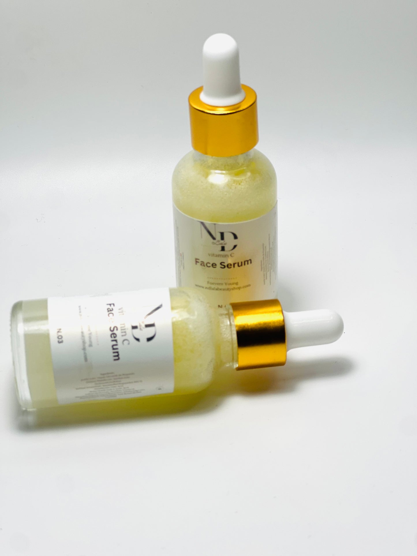 Vitamin C/ Face serum / 1.oz