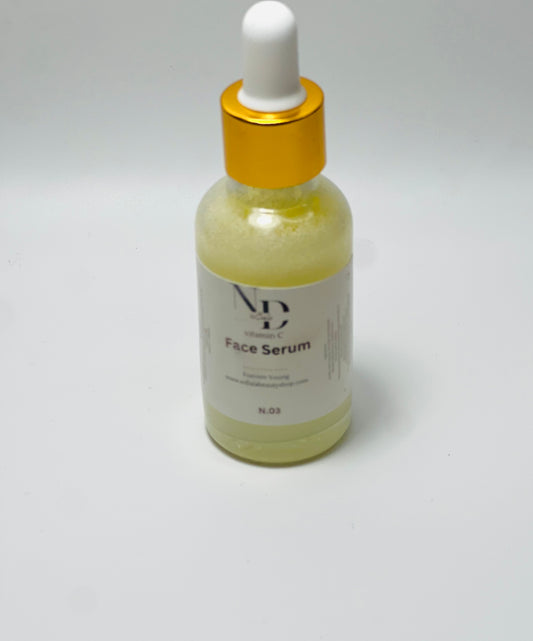 Vitamin C/ Face serum / 1.oz